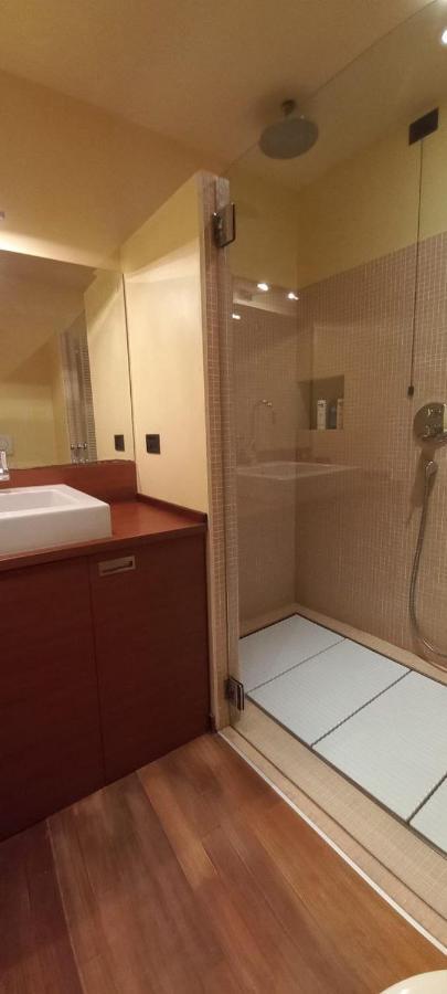 Daisy Apartment In Centro A 코모 외부 사진