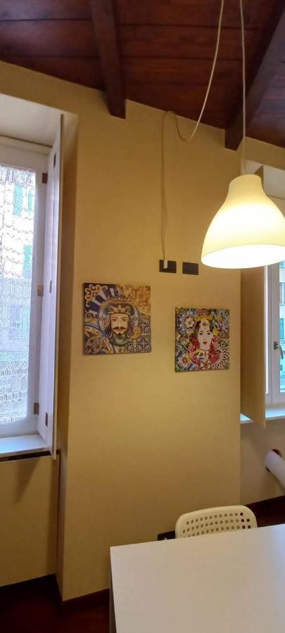 Daisy Apartment In Centro A 코모 외부 사진
