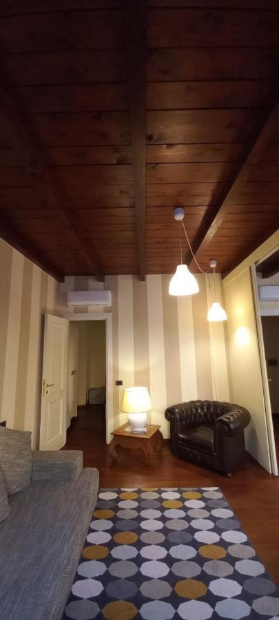 Daisy Apartment In Centro A 코모 외부 사진
